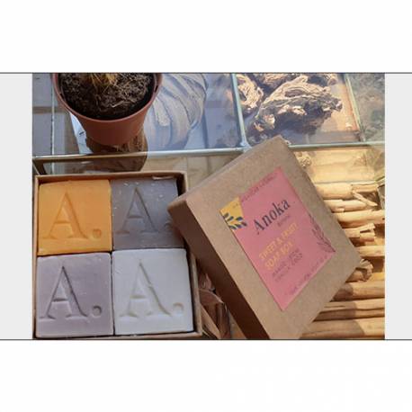 SOAP BOX SWEETY & FRUITY (savon 42g - boîte de 4)