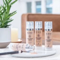 LAVERA HYALURON LIQUID FOUNDATION - IVORY LIGHT